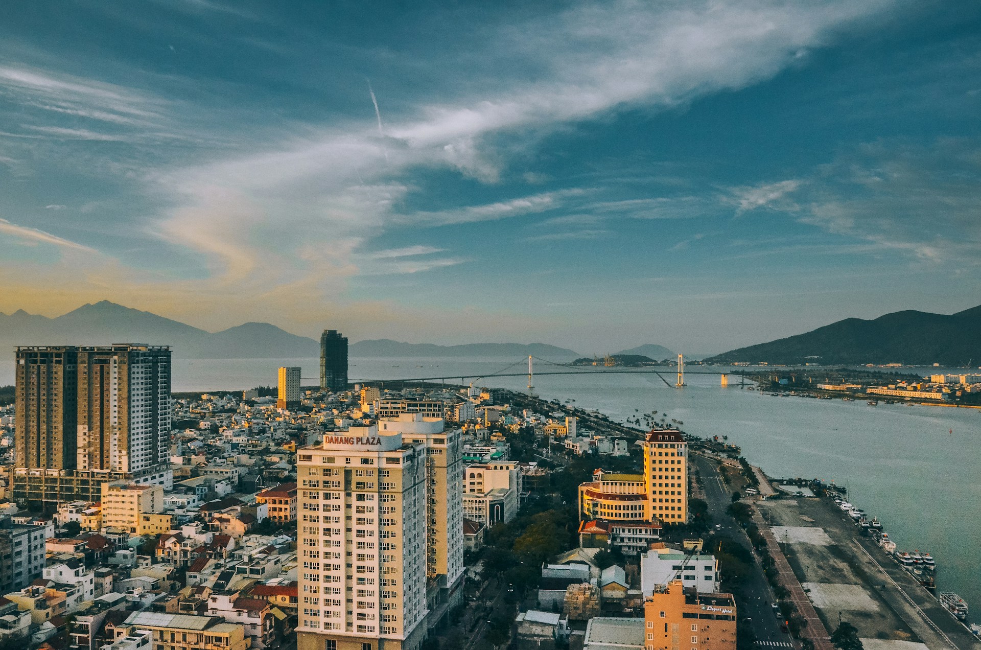 https://portal.horasis.org/wp-content/uploads/2024/02/anh-nguyen-Zj0ICCMaWmk-unsplash-1.jpg